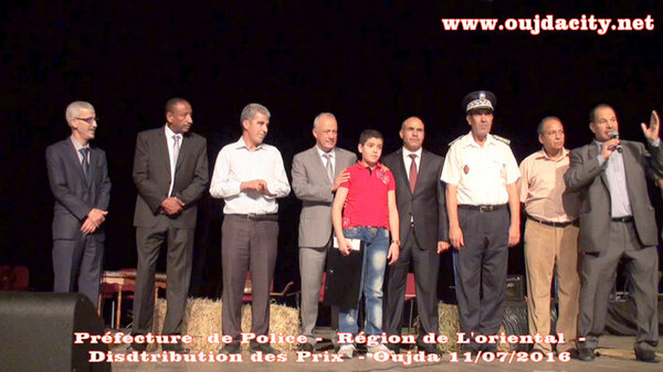 ولاية امن وجدة تكشف عن الوجه الآخر للبوليس VIDEOS